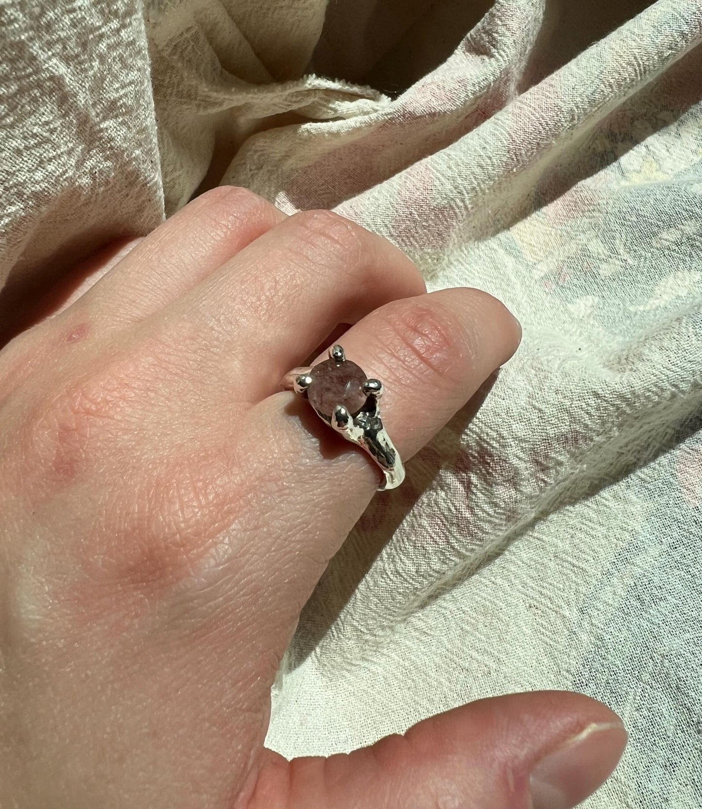 Strawberry Quartz Claw Ring – Handmade Sterling Silver Statement Ring | Raw Pink Gemstone Jewellery