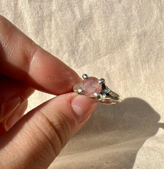 Strawberry Quartz Claw Ring – Handmade Sterling Silver Statement Ring | Raw Pink Gemstone Jewellery